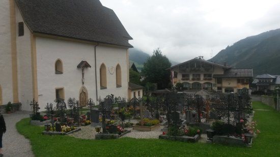 die Pfarrkirche zum hl. Jakobus dem Älteren