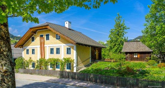 Karl Heinrich Waggerl Haus