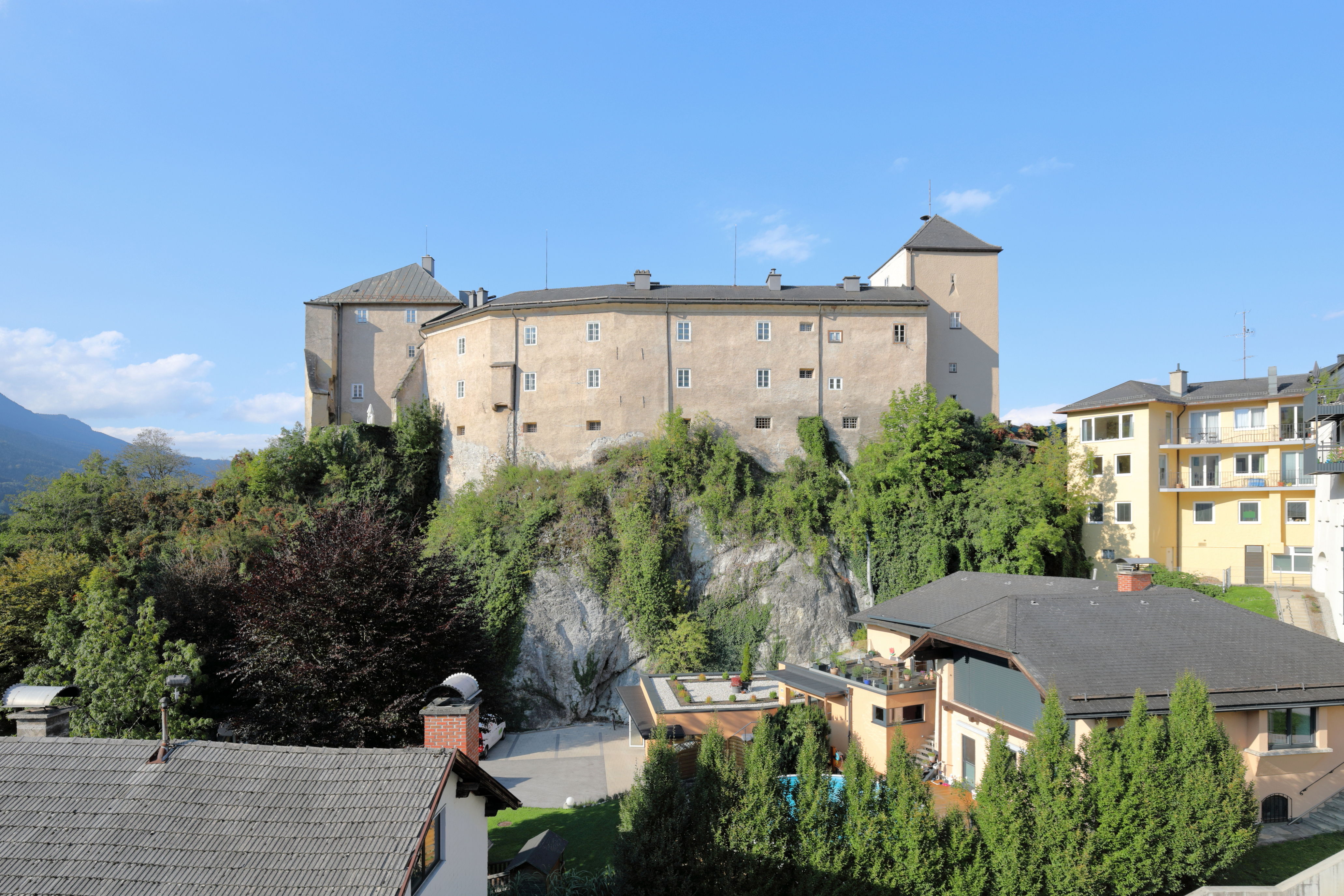 Burg Golling